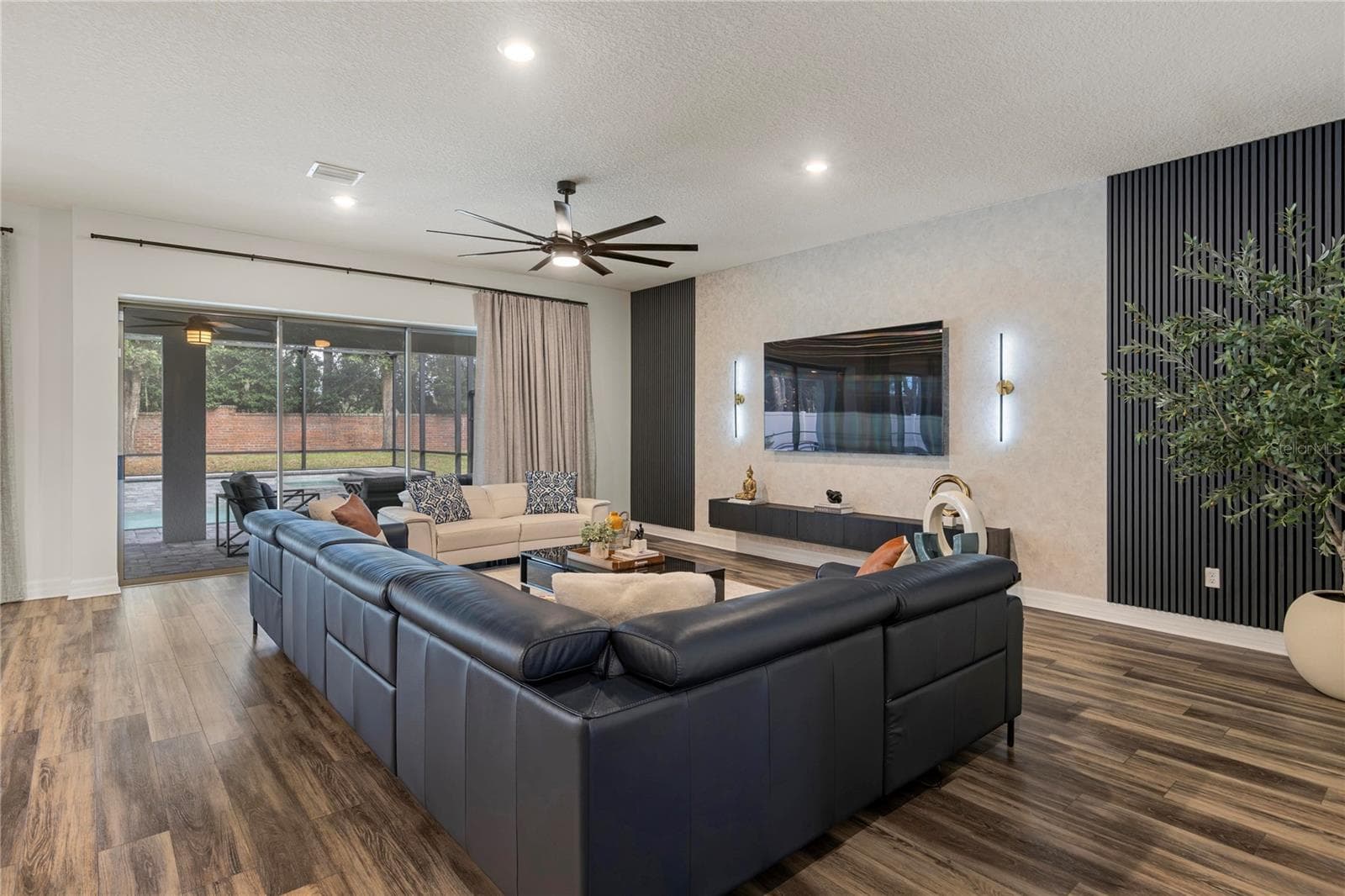 Single Family Residence at 355 PAUL PT, LAKE MARY, photo 17 of 50