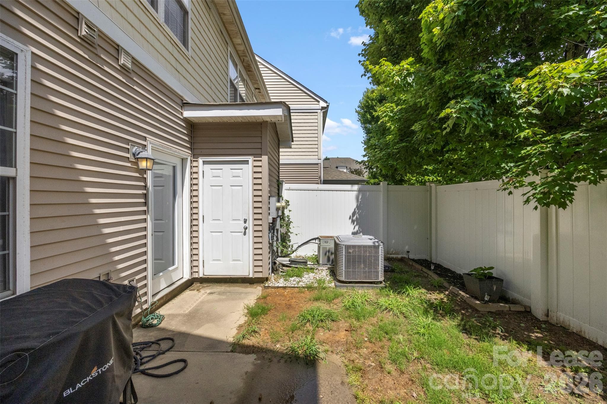 Townhouse at 927 Claybrook Circle, Gastonia, photo 25 of 26
