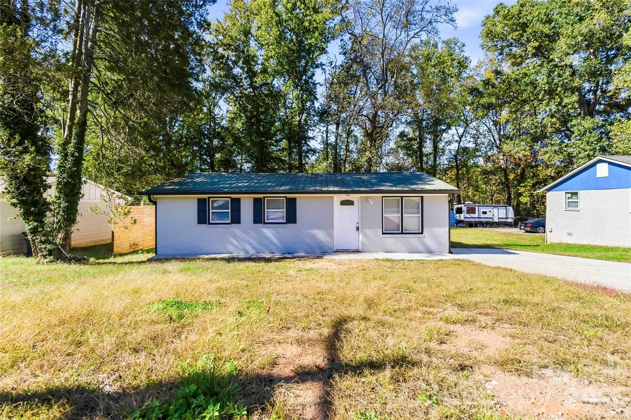 Single Family Residence at 1146 Rita Avenue, Statesville, photo 2 of 20