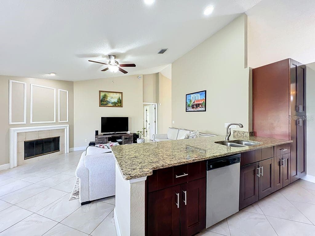 Single Family Residence at 8609 CROSSBAY DR, ORLANDO, photo 25 of 68
