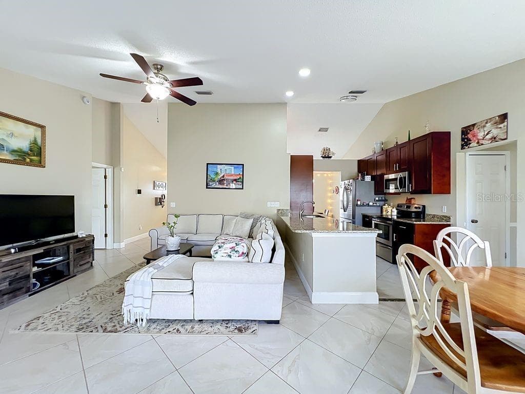 Single Family Residence at 8609 CROSSBAY DR, ORLANDO, photo 28 of 68