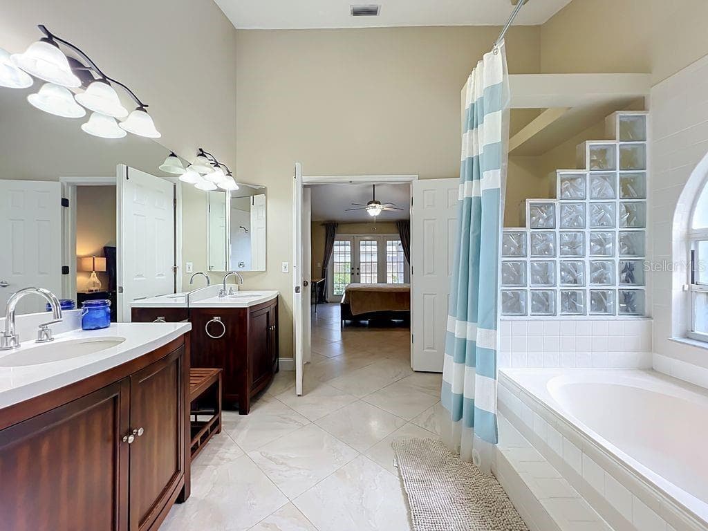 Single Family Residence at 8609 CROSSBAY DR, ORLANDO, photo 40 of 68