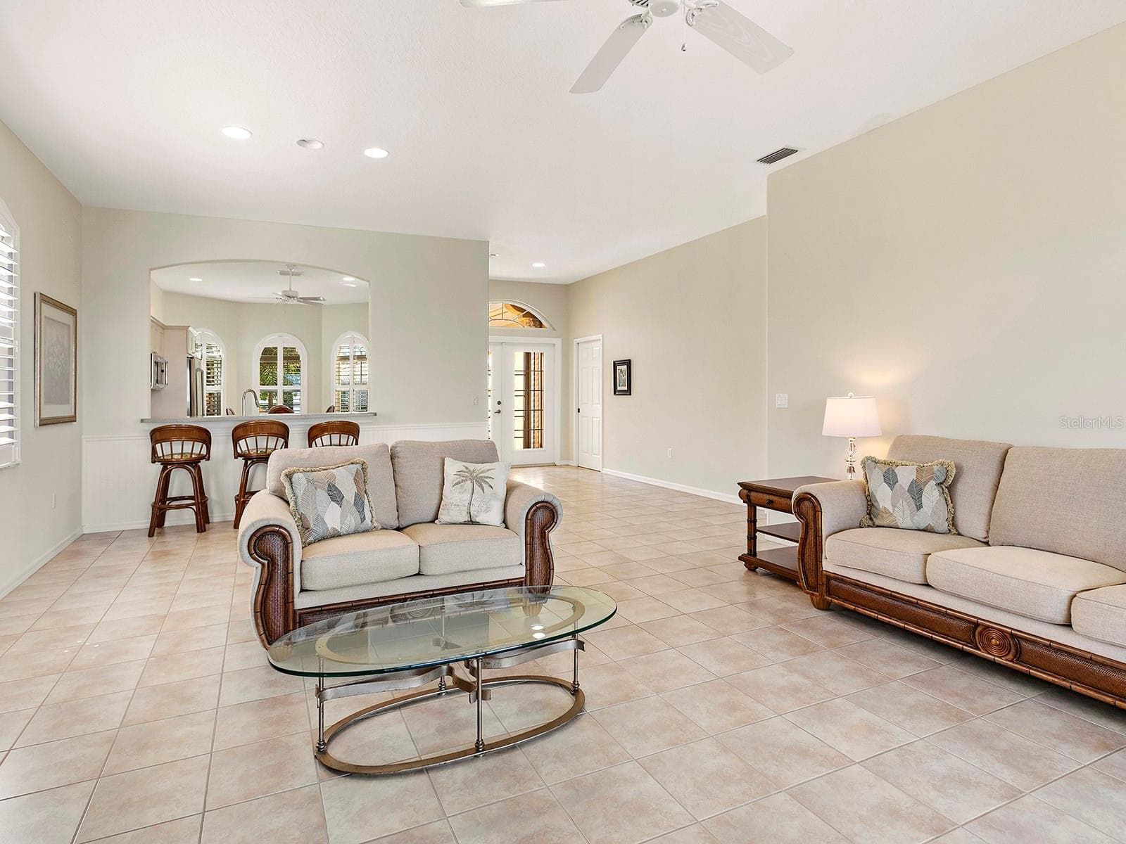 Single Family Residence at 202 RIO TERRA, VENICE, photo 8 of 53
