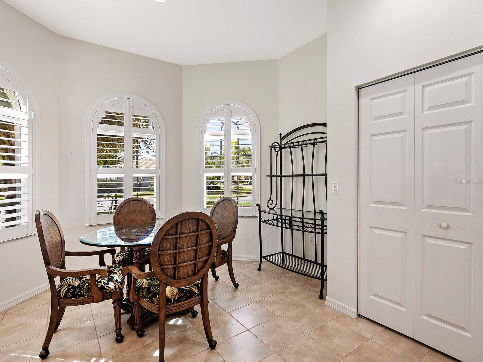 Single Family Residence at 202 RIO TERRA, VENICE, photo 13 of 53