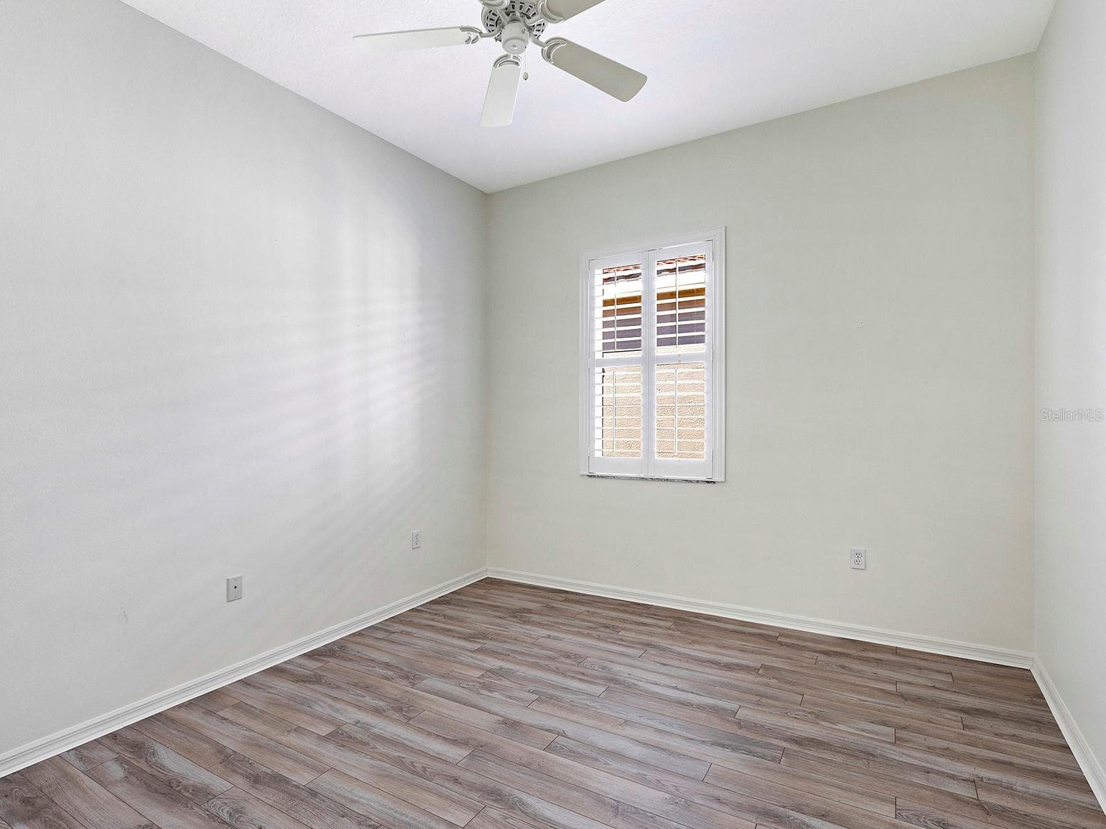 Single Family Residence at 202 RIO TERRA, VENICE, photo 23 of 53