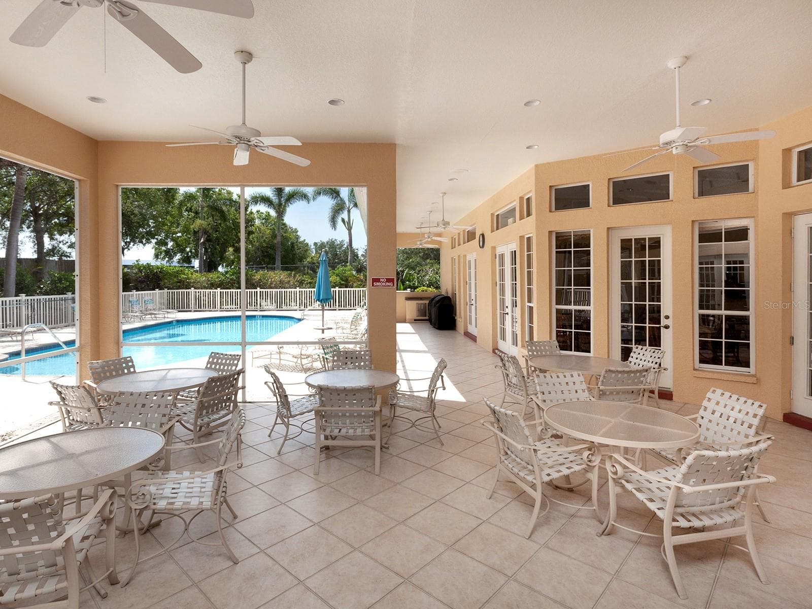 Single Family Residence at 202 RIO TERRA, VENICE, photo 42 of 53