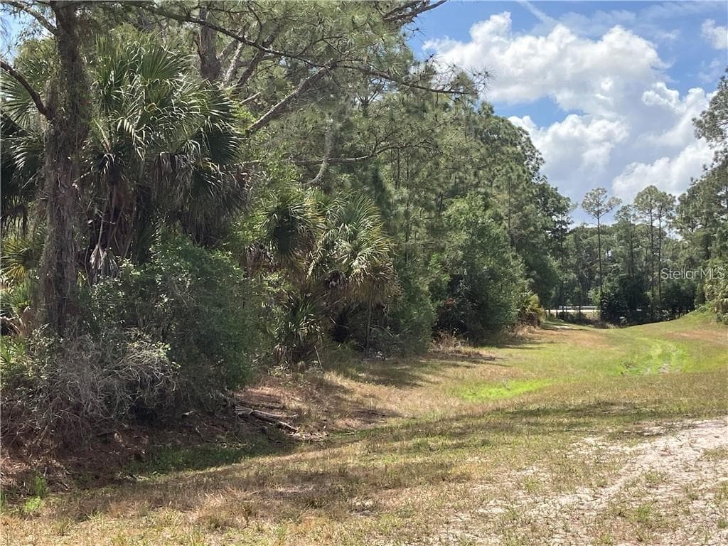 Land at 5100 N BISCAYNE DR, NORTH PORT, photo 3 of 5