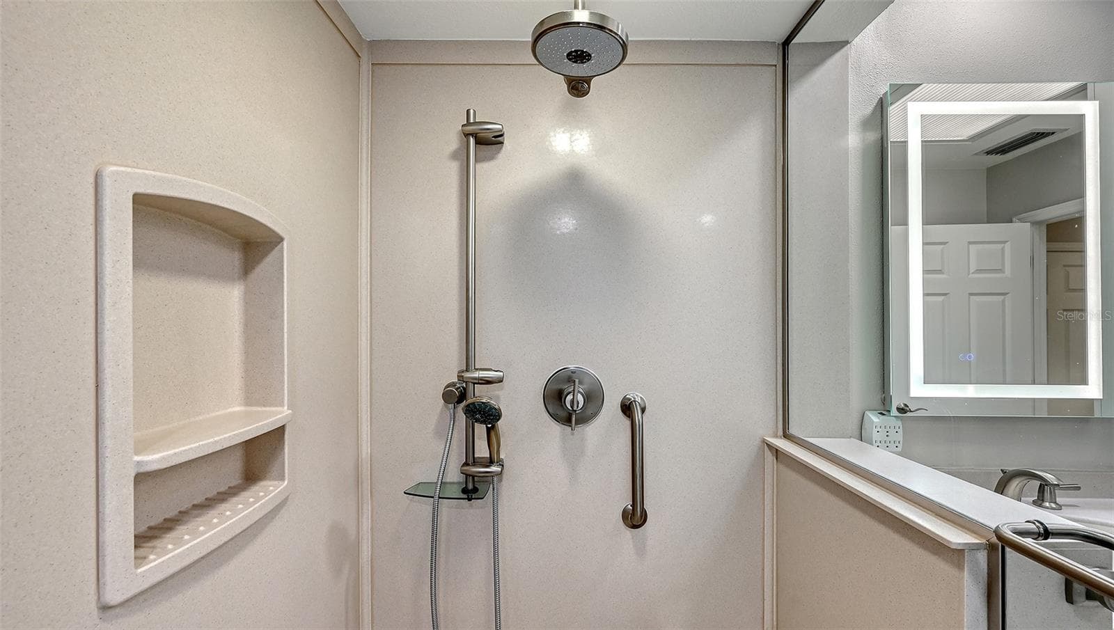 Condominium at 2245 HARBOURSIDE DR #101, LONGBOAT KEY, photo 30 of 63