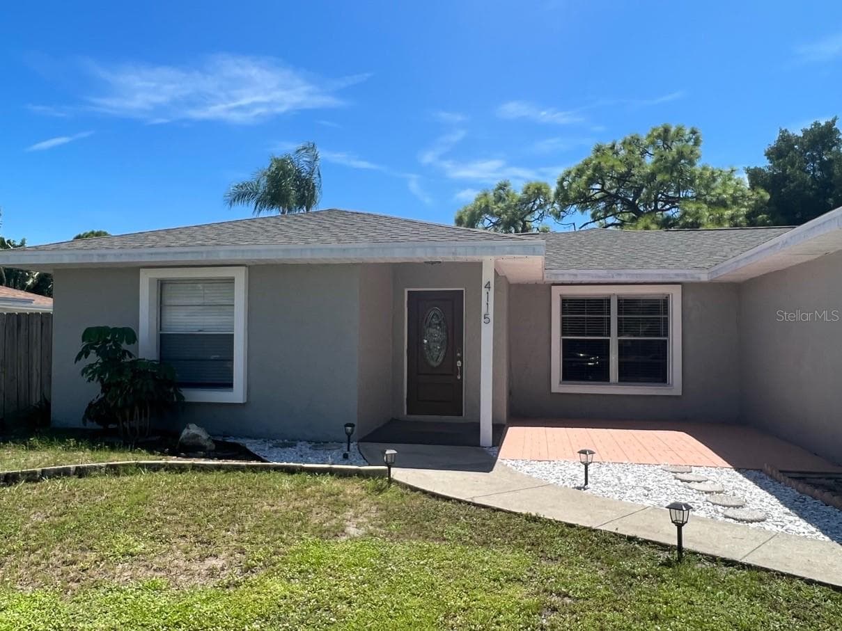 Single Family Residence at 4115 23RD AVE W, BRADENTON, photo 2 of 40