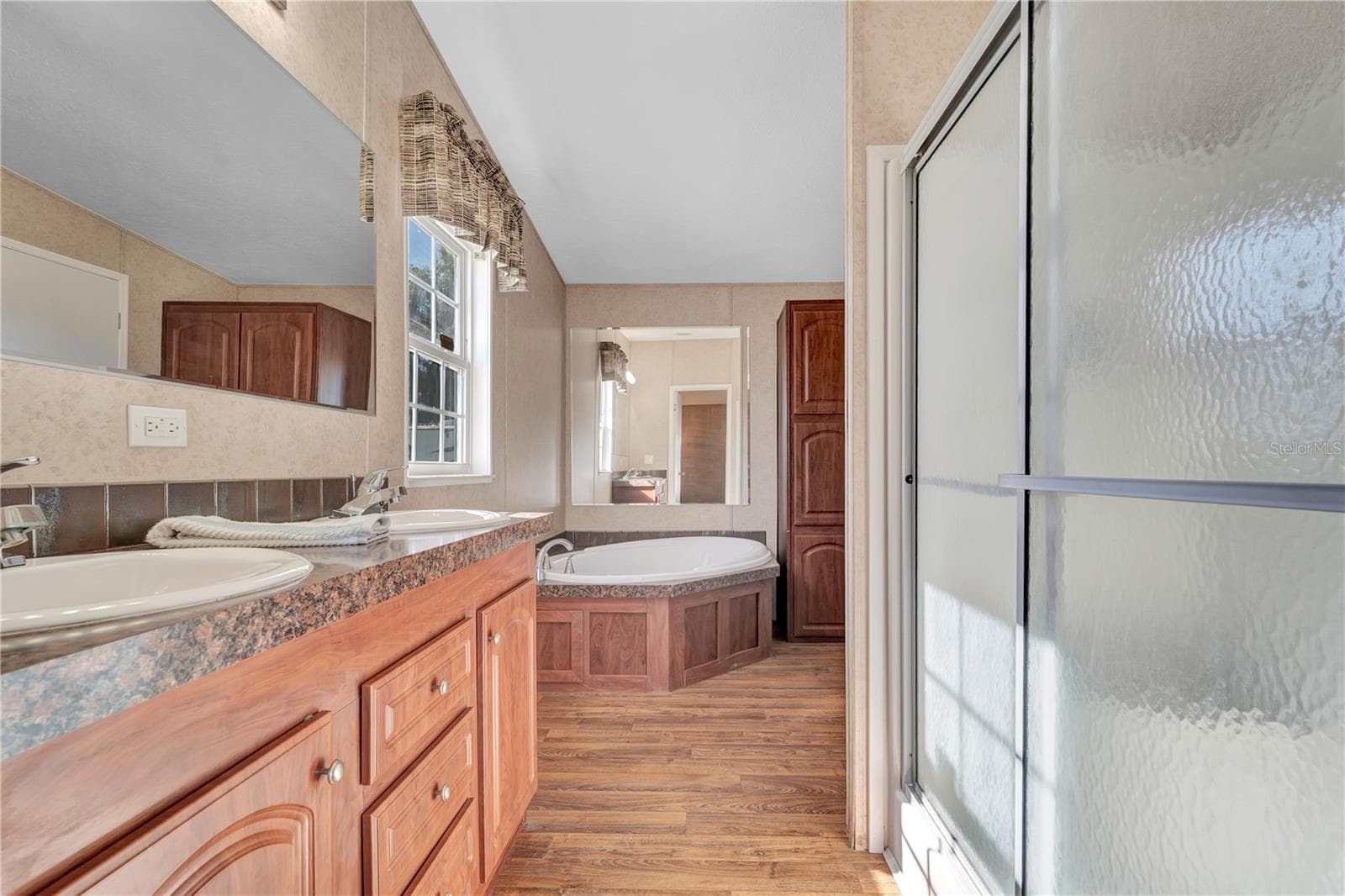 Manufactured Home at 11914 SUSSEX HILL WAY, LEESBURG, photo 19 of 50