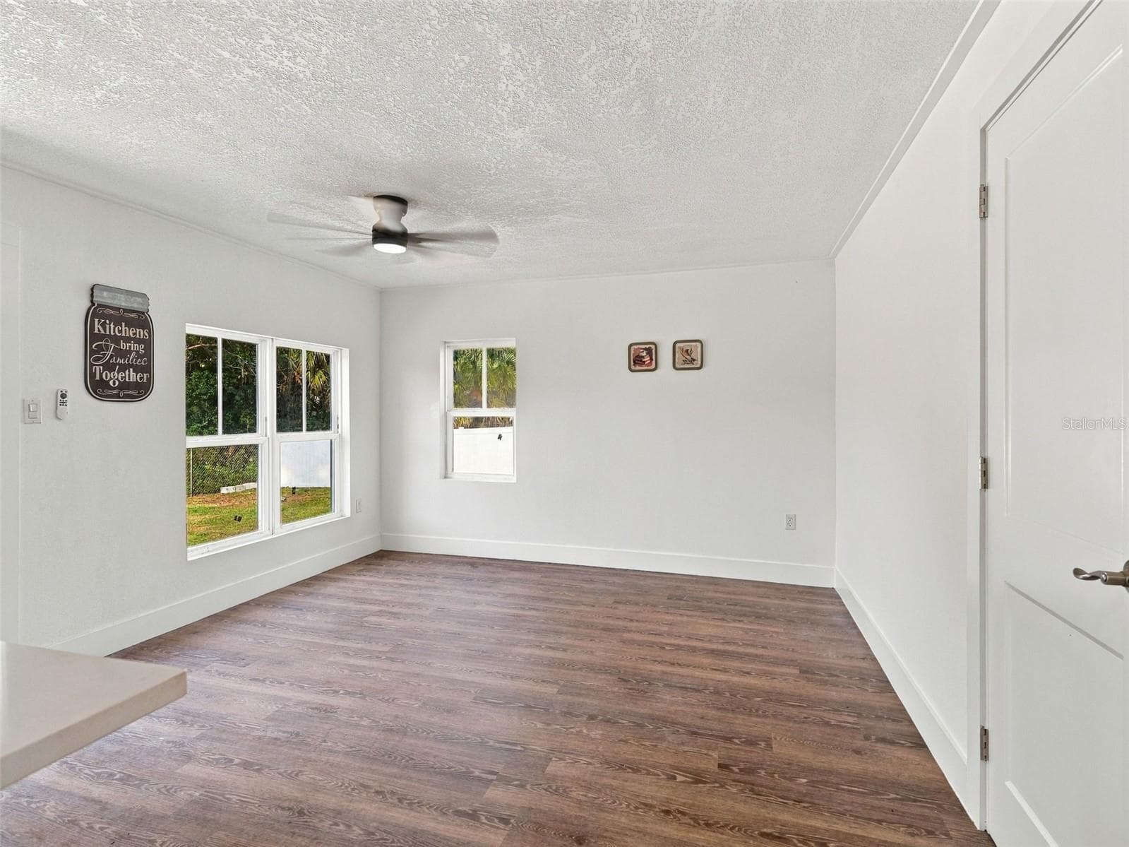 Single Family Residence at 318 NE 4TH ST, WEBSTER, photo 13 of 40
