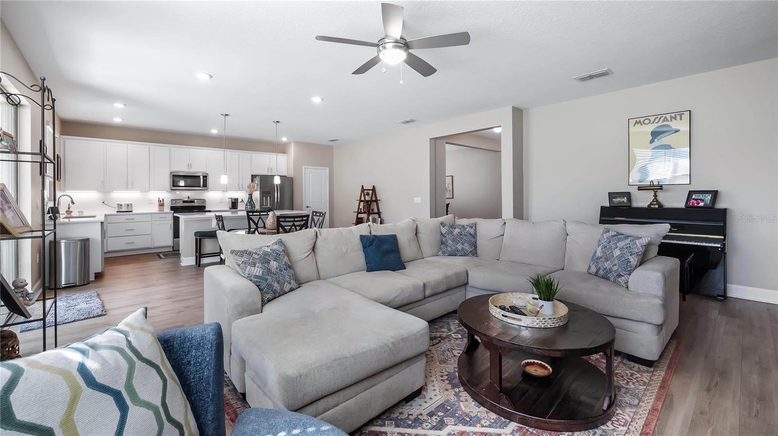 Single Family Residence at 793 RIOJA DR, MINNEOLA, photo 9 of 25