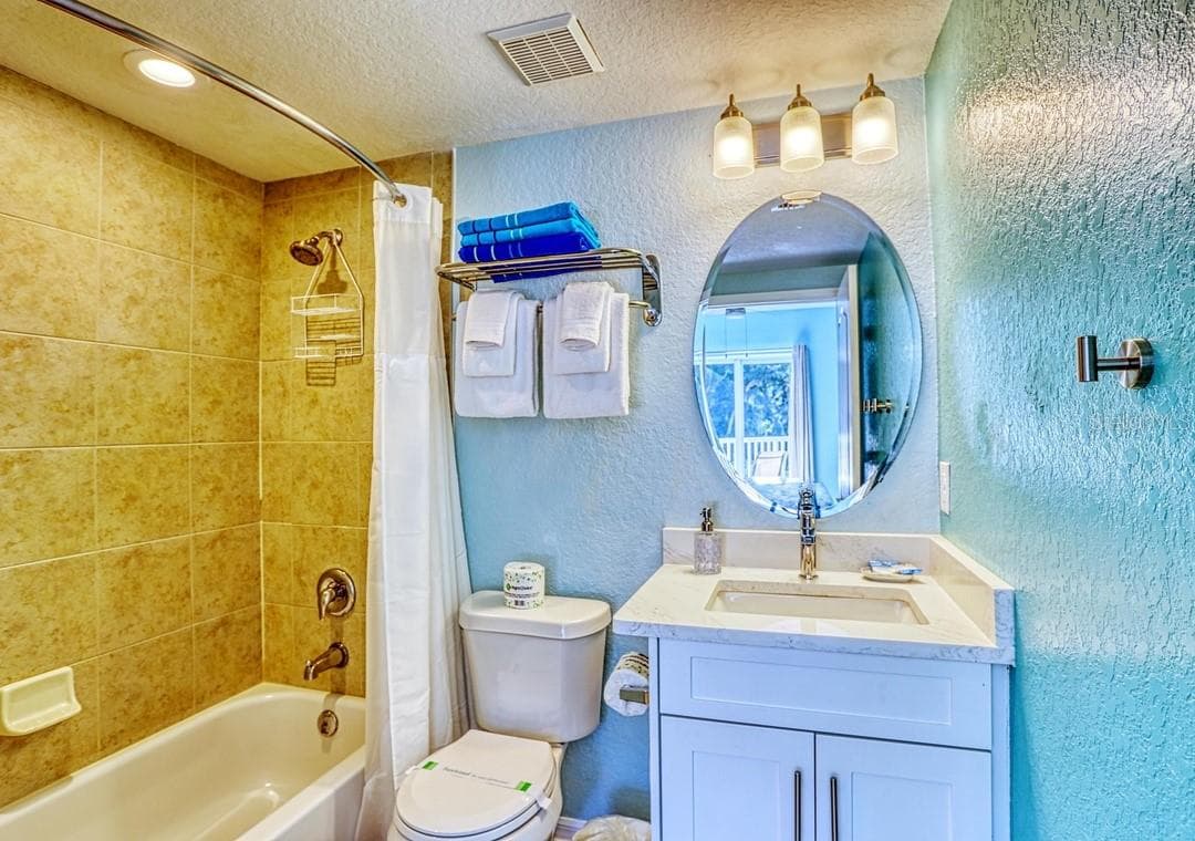 Condo - Hotel at 12000 GULF BLVD #403S, TREASURE ISLAND, photo 14 of 48
