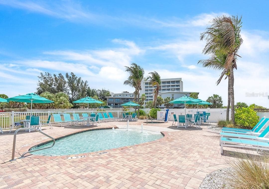 Condo - Hotel at 12000 GULF BLVD #403S, TREASURE ISLAND, photo 41 of 48