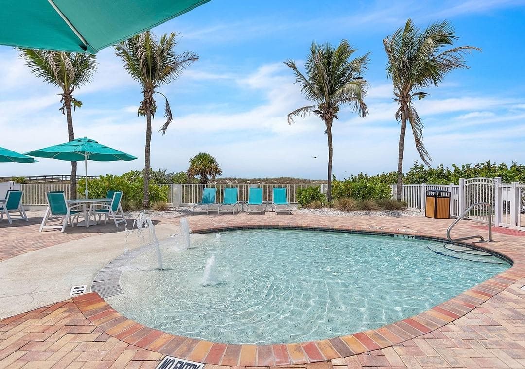 Condo - Hotel at 12000 GULF BLVD #403S, TREASURE ISLAND, photo 42 of 48