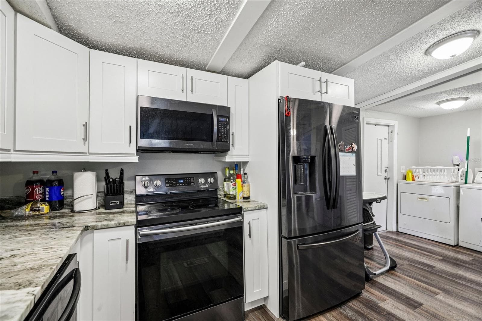 Manufactured Home at 14100 S US HIGHWAY 301, SUMMERFIELD, photo 20 of 44
