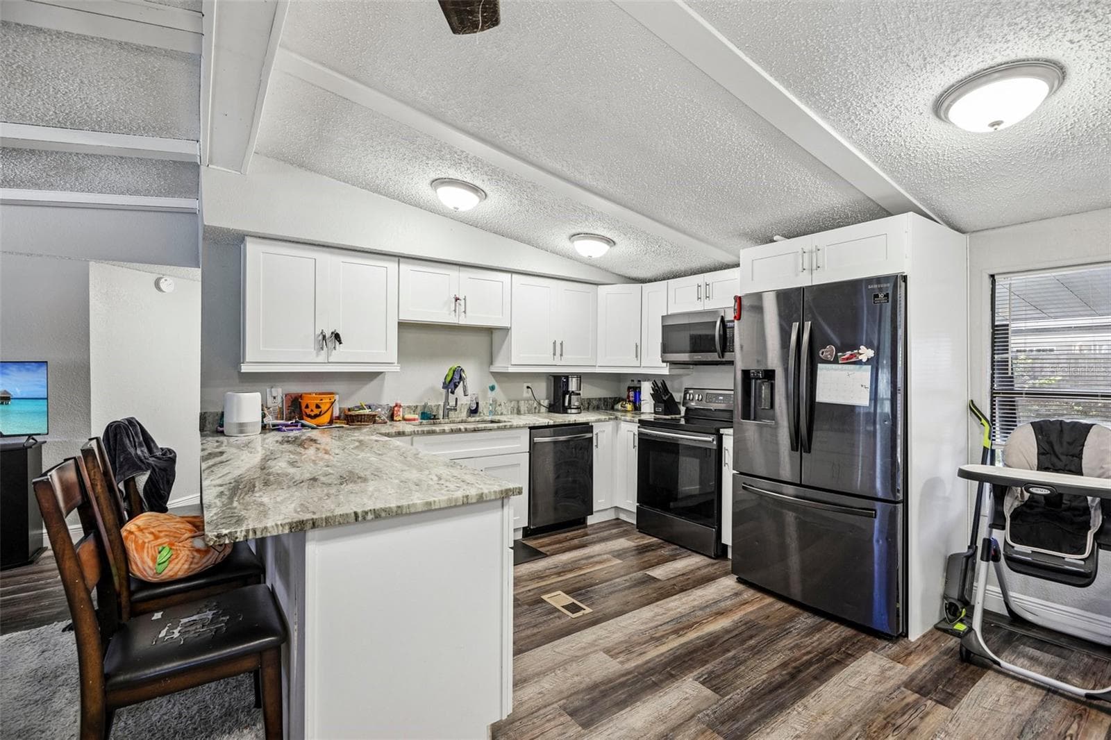 Manufactured Home at 14100 S US HIGHWAY 301, SUMMERFIELD, photo 23 of 44