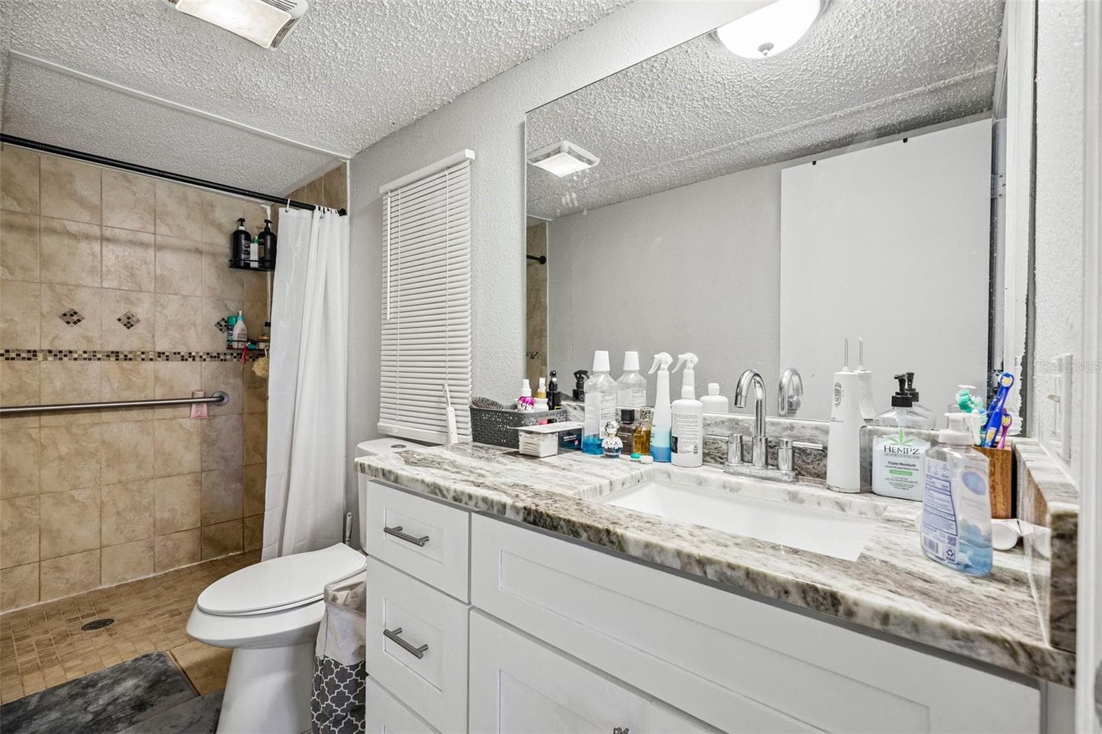 Manufactured Home at 14100 S US HIGHWAY 301, SUMMERFIELD, photo 28 of 44
