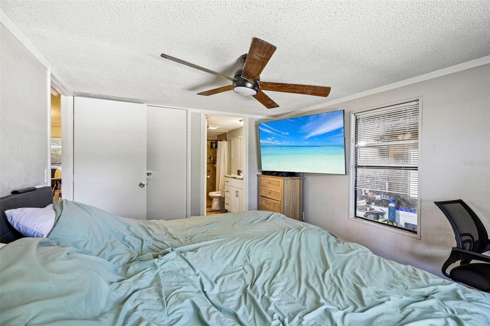 Manufactured Home at 14100 S US HIGHWAY 301, SUMMERFIELD, photo 29 of 44