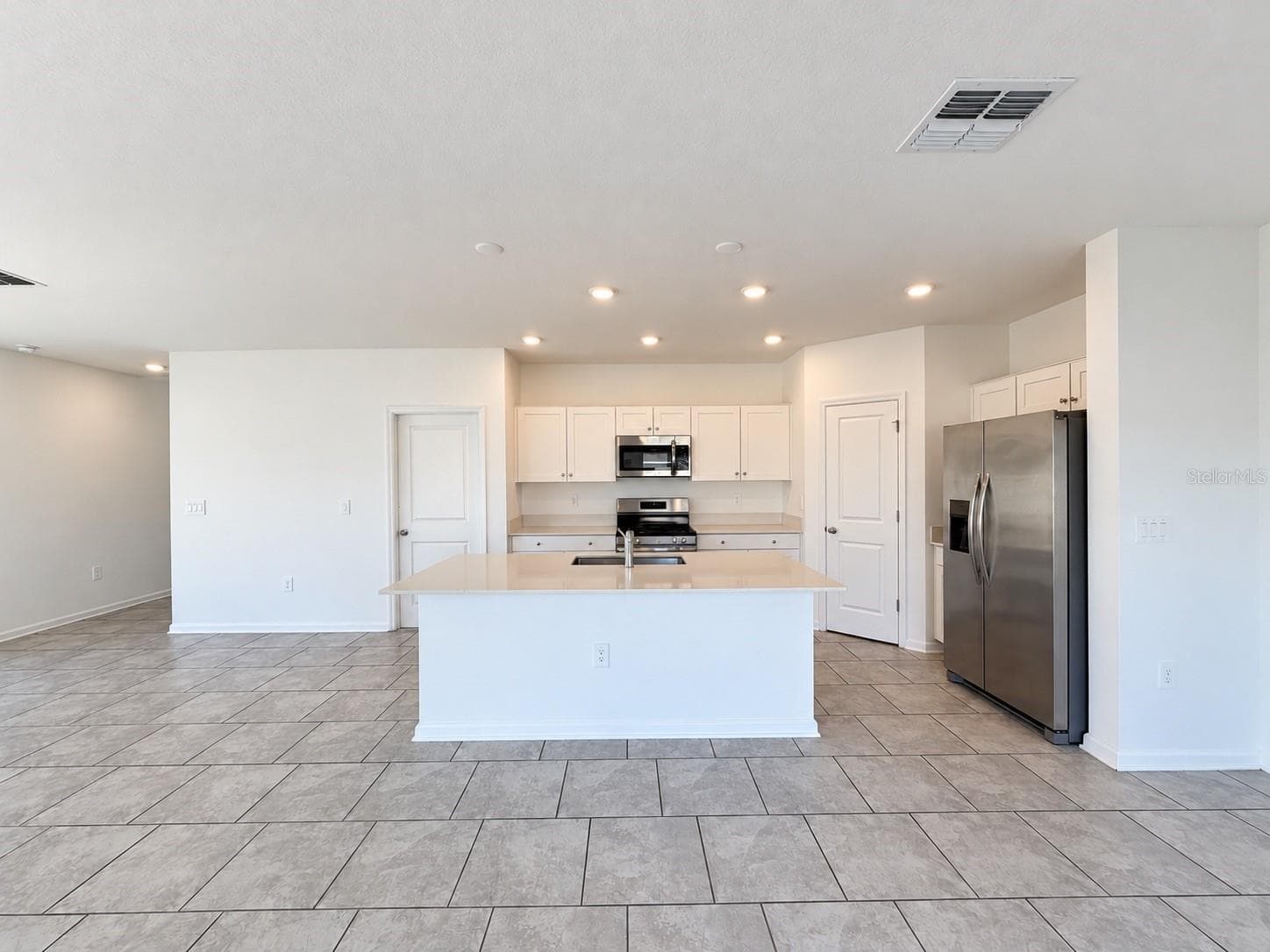 Single Family Residence at 441 SANDBAR LN, HAINES CITY, photo 8 of 36
