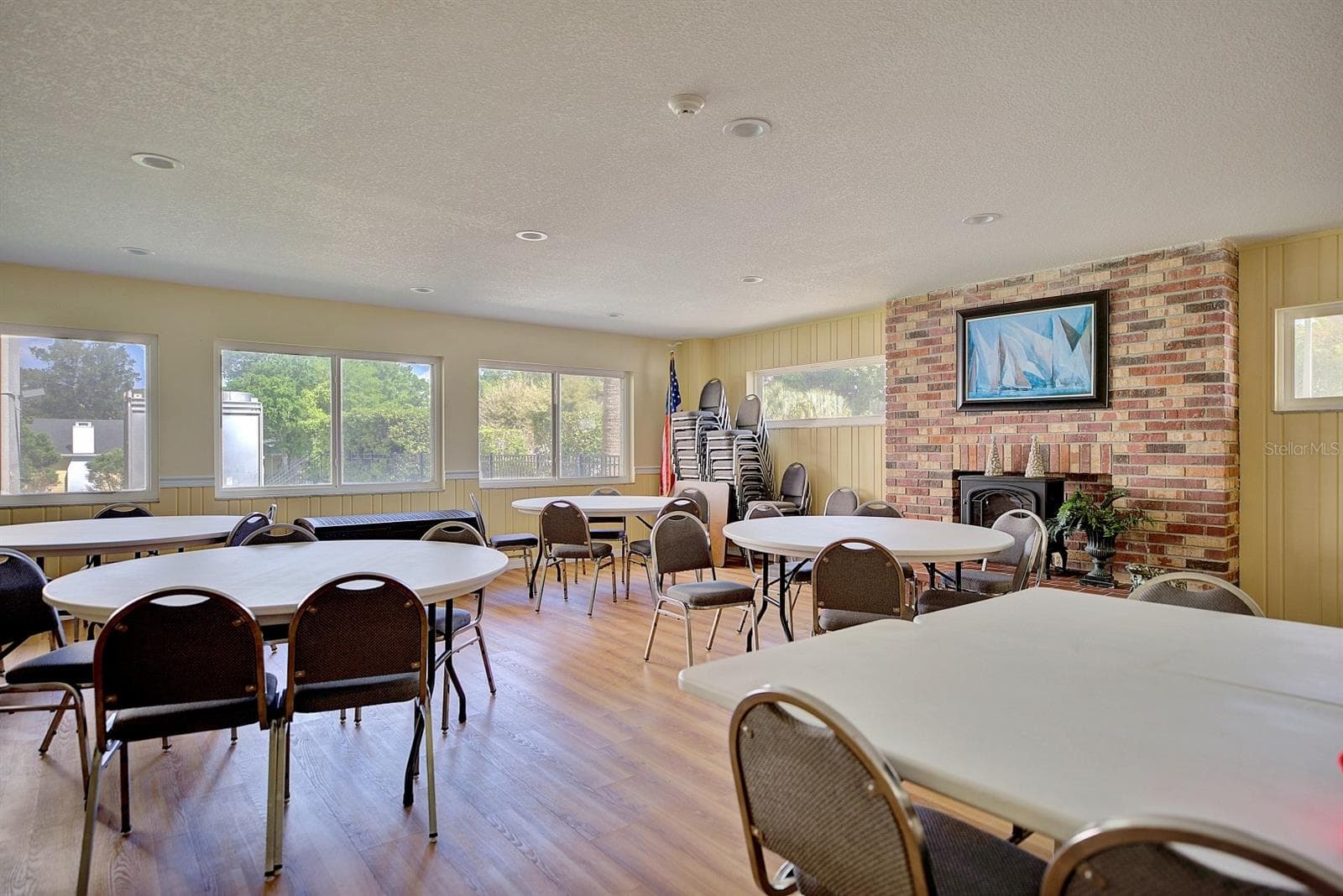 Condominium at 2131 LAKEVIEW DR #500, SEBRING, photo 49 of 52