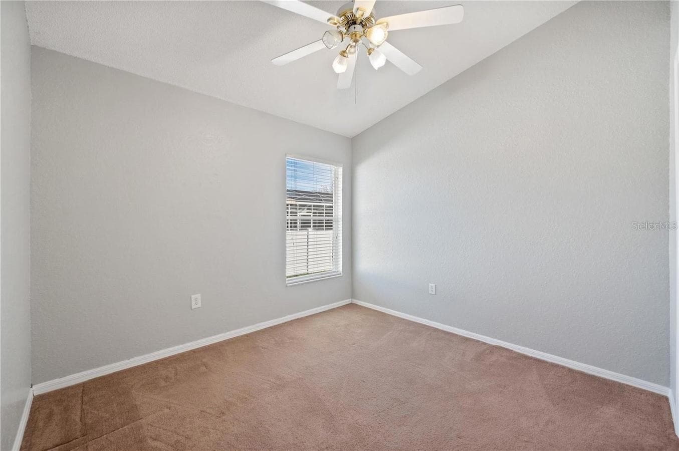 Single Family Residence at 2671 PINE BRUSH DR, LAKELAND, photo 13 of 47