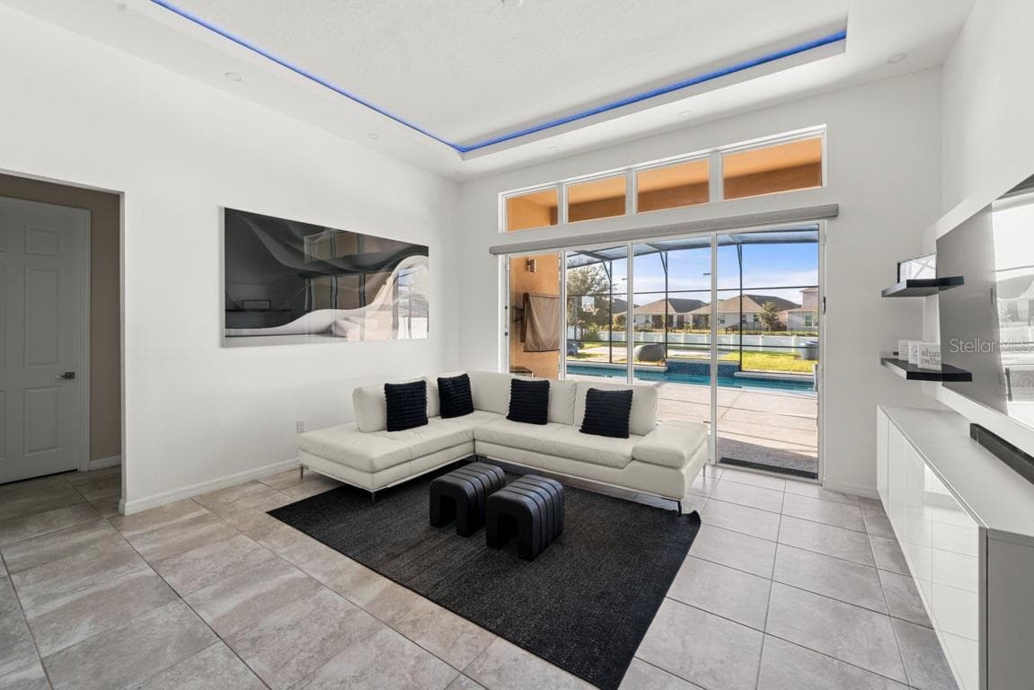 Single Family Residence at 9560 LAUNCH POINT RD, ORLANDO, photo 8 of 49