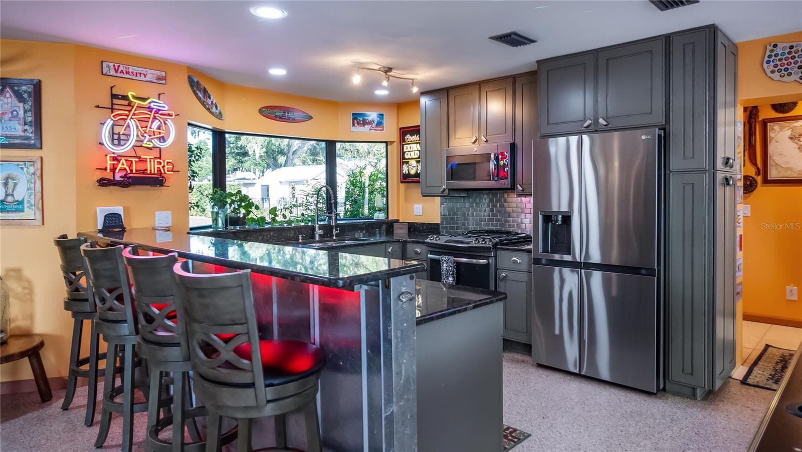Main Home remodeled kitchen - 1730 NITA PL, CLERMONT