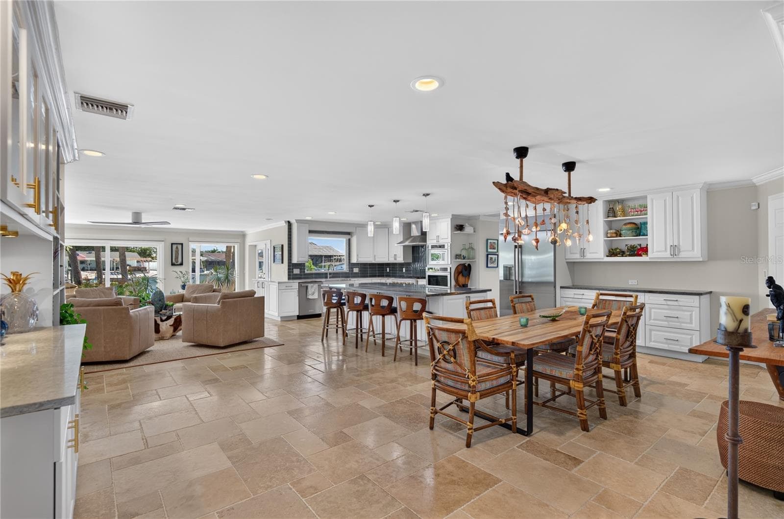 Single Family Residence at 779 ISLAND WAY, CLEARWATER, photo 10 of 81