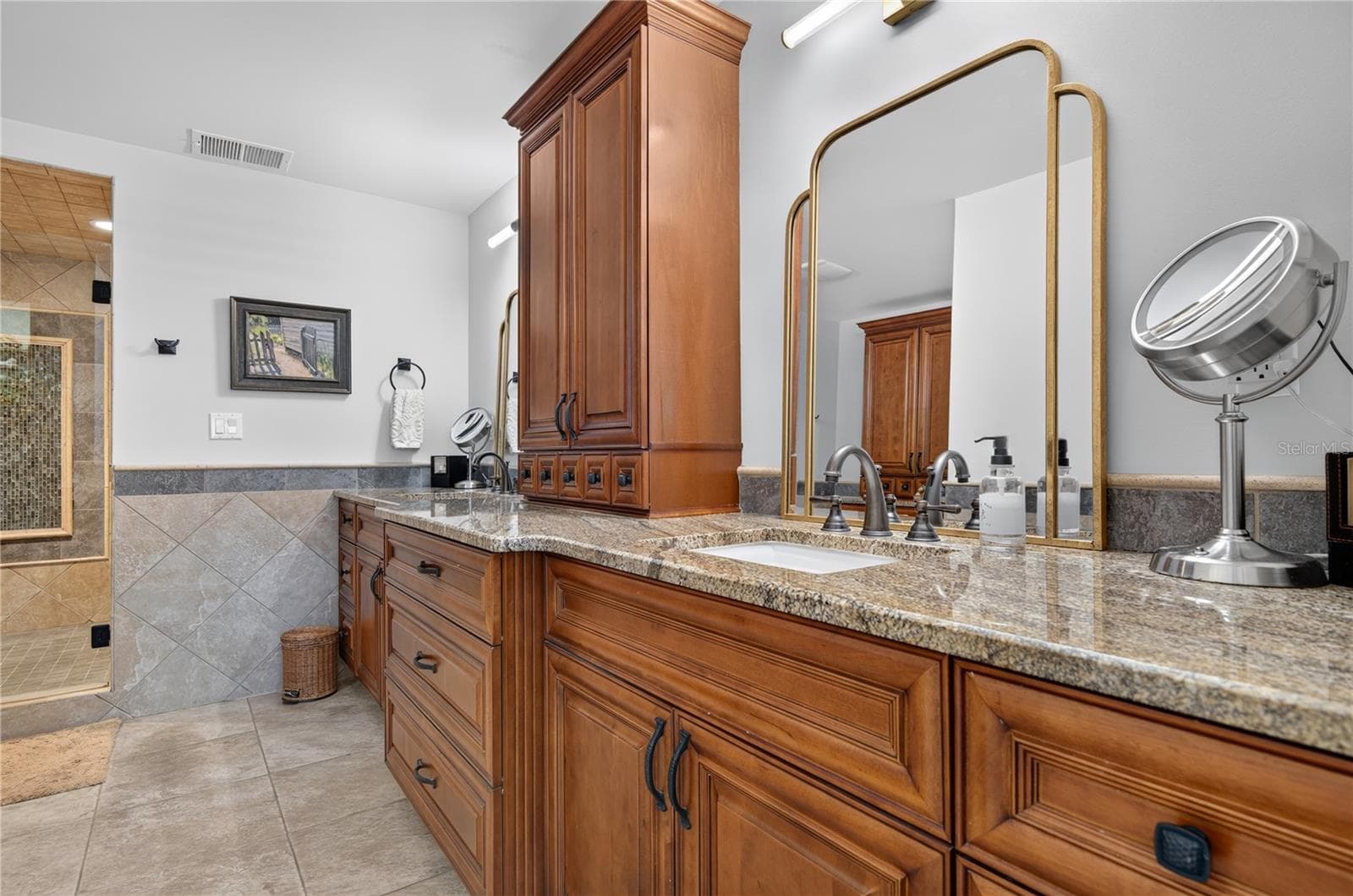 Single Family Residence at 779 ISLAND WAY, CLEARWATER, photo 25 of 81