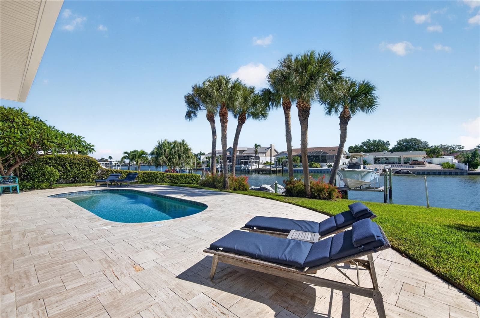 Single Family Residence at 779 ISLAND WAY, CLEARWATER, photo 52 of 81
