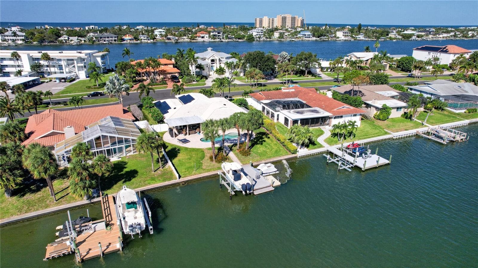Single Family Residence at 779 ISLAND WAY, CLEARWATER, photo 69 of 81