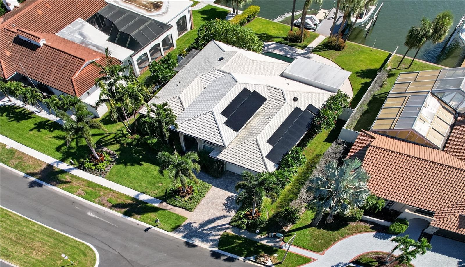 Single Family Residence at 779 ISLAND WAY, CLEARWATER, photo 77 of 81