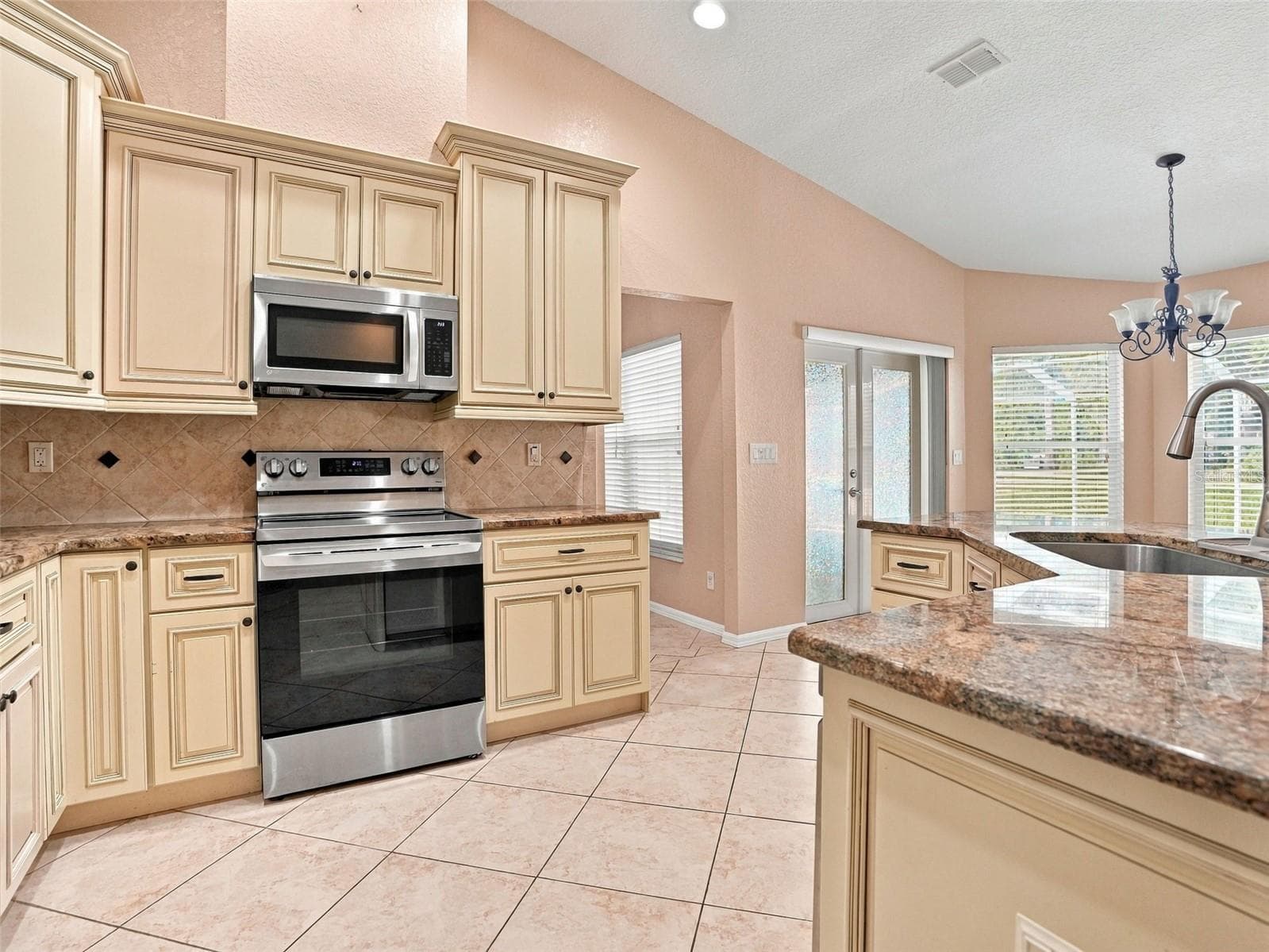 Single Family Residence at 8175 WINDING OAK LN, SPRING HILL, photo 27 of 58