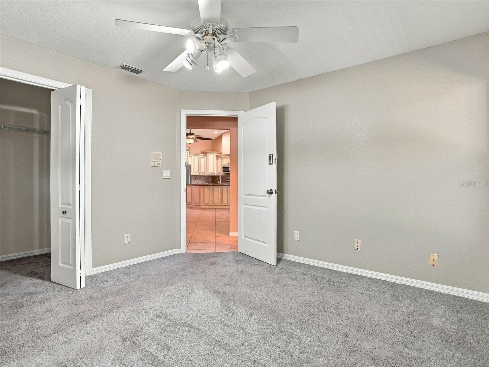 Single Family Residence at 8175 WINDING OAK LN, SPRING HILL, photo 46 of 58