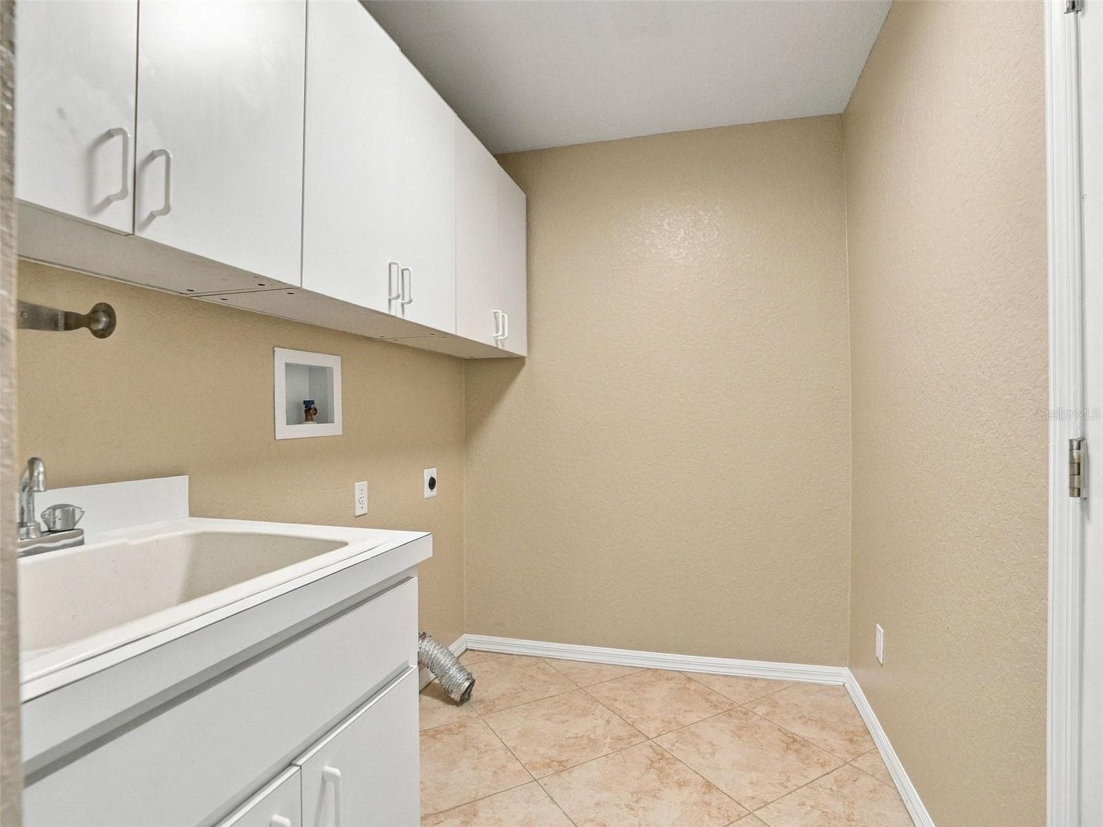 Single Family Residence at 8175 WINDING OAK LN, SPRING HILL, photo 47 of 58