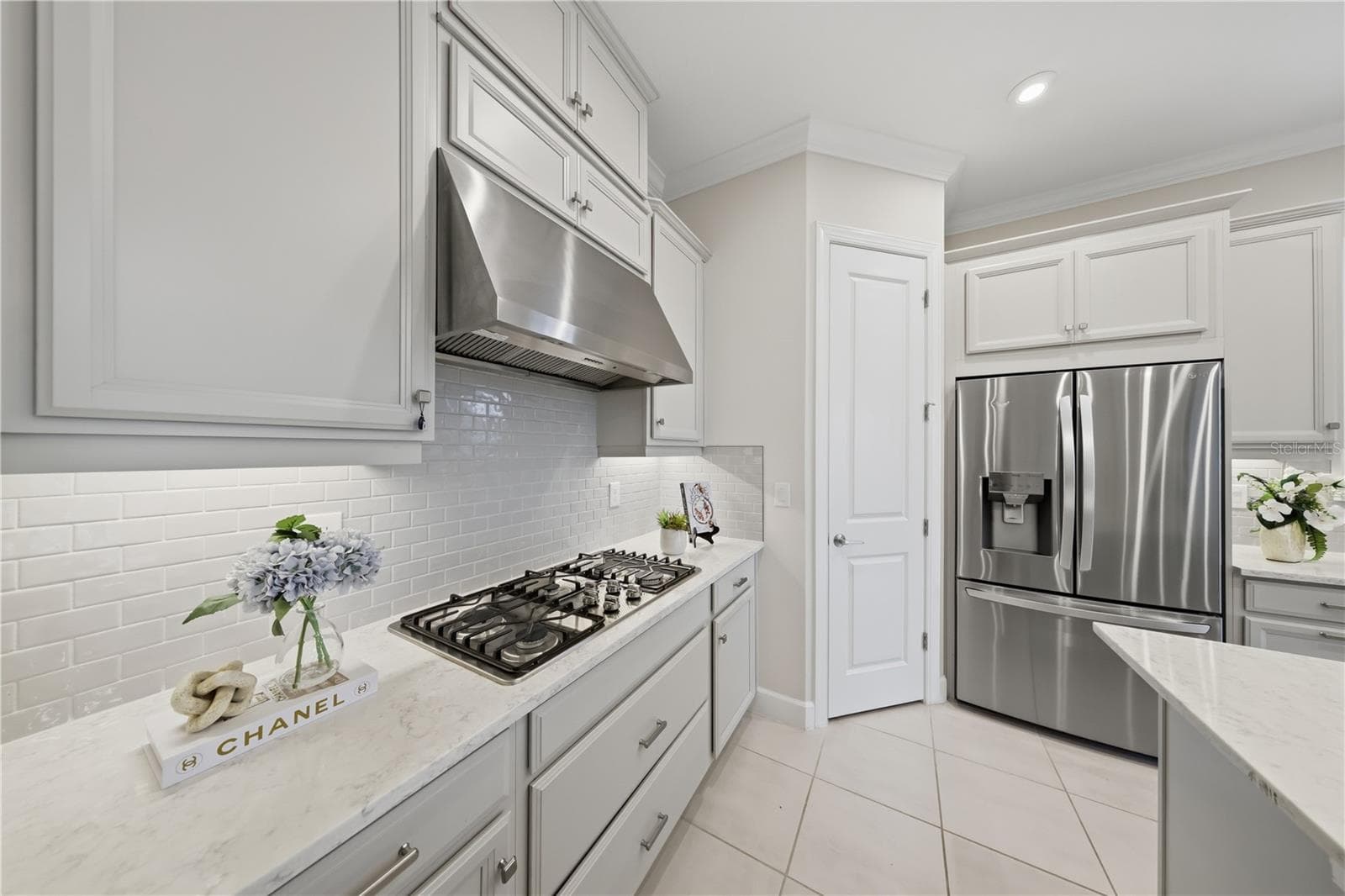 Single Family Residence at 4735 CASSIO CT, BRADENTON, photo 8 of 29
