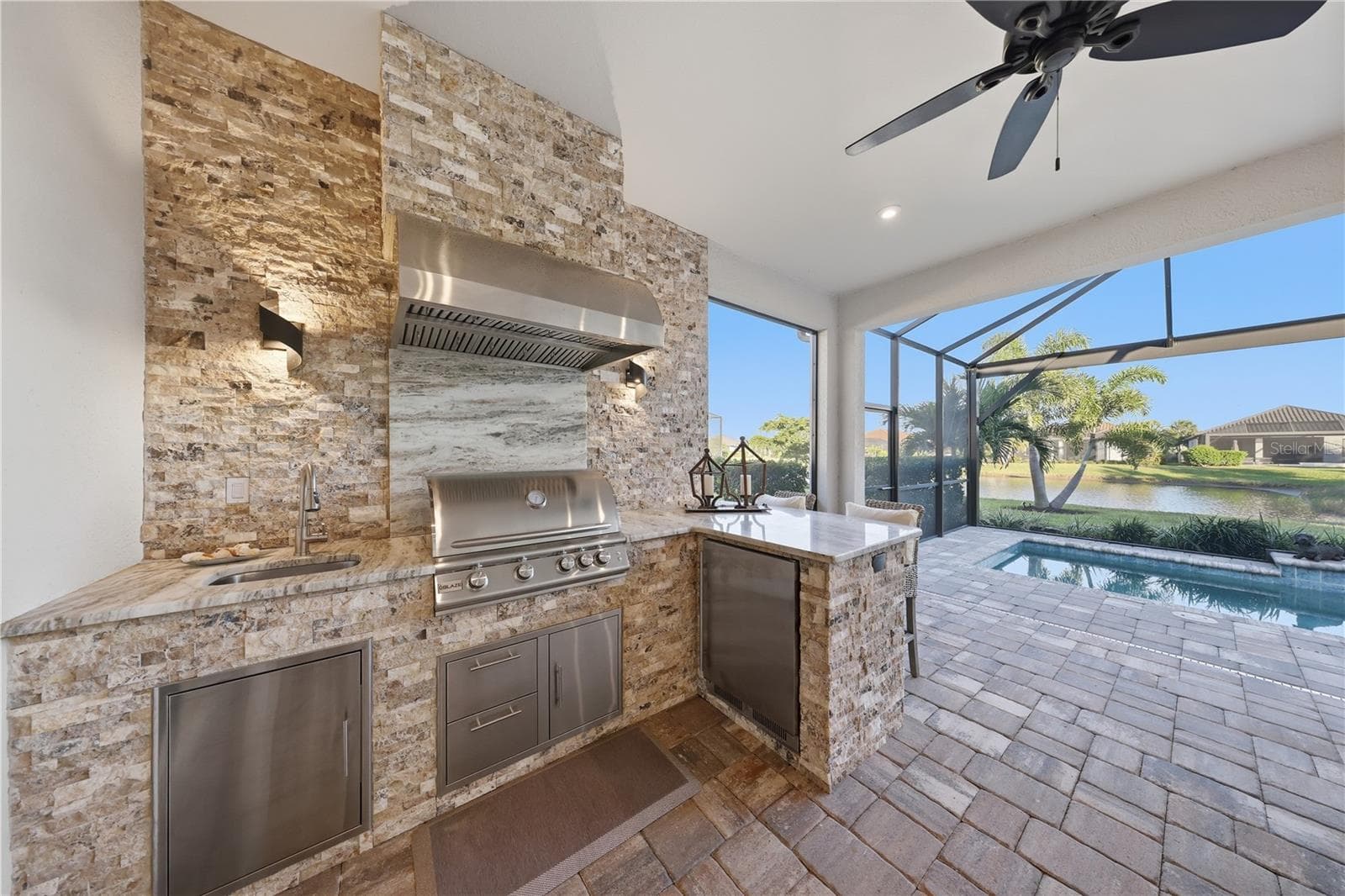 Single Family Residence at 4735 CASSIO CT, BRADENTON, photo 21 of 29