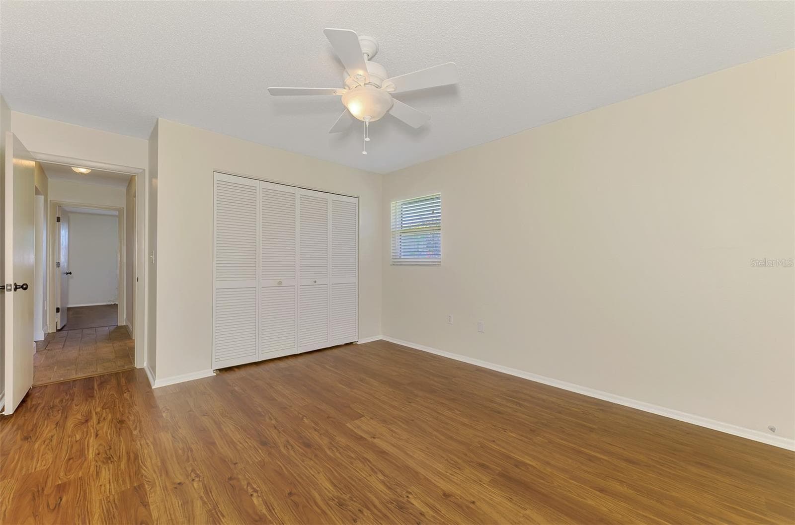 Single Family Residence at 432 EDGEWOOD RD, VENICE, photo 33 of 52