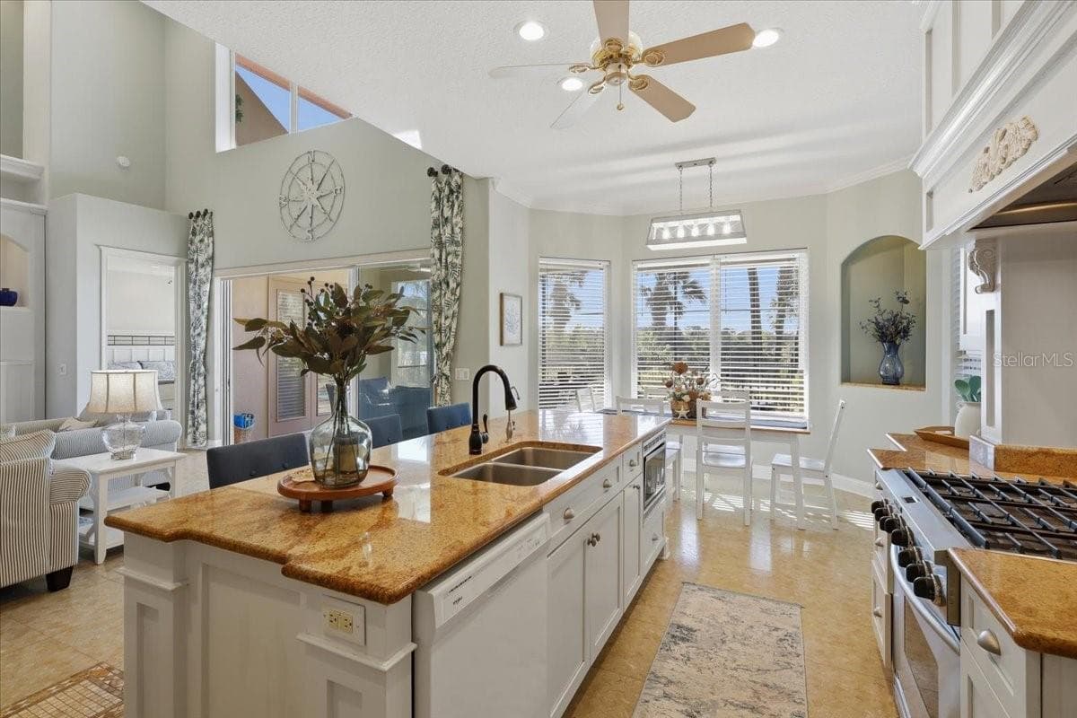 Single Family Residence at 100 EMERALD LAKE DR, PALM COAST, photo 16 of 93