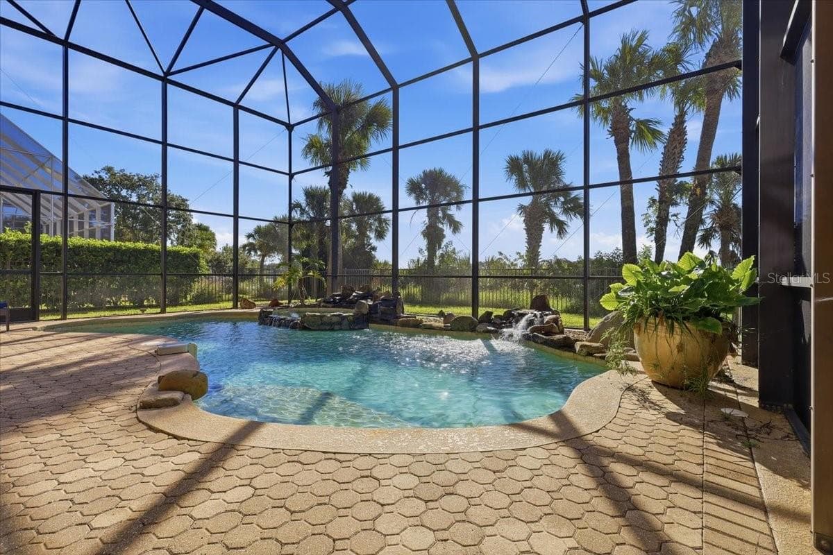 Single Family Residence at 100 EMERALD LAKE DR, PALM COAST, photo 21 of 93