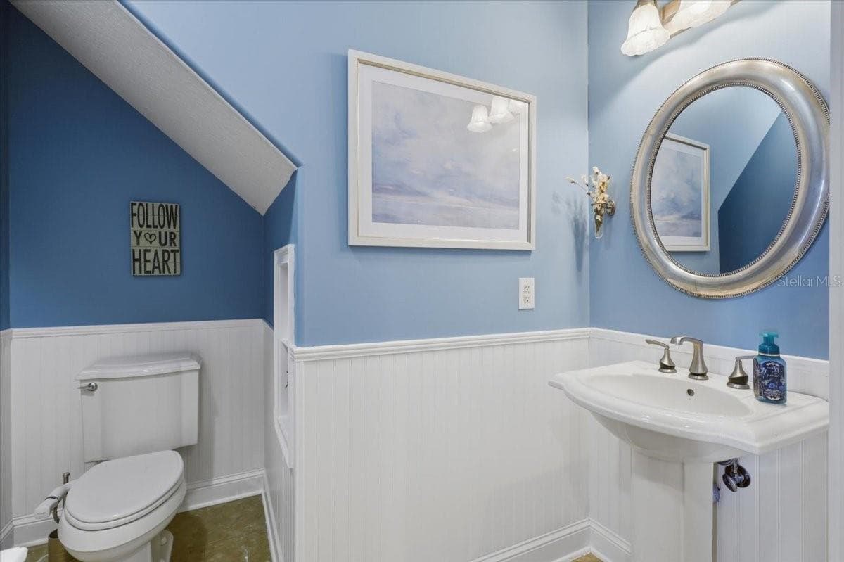 Single Family Residence at 100 EMERALD LAKE DR, PALM COAST, photo 31 of 93