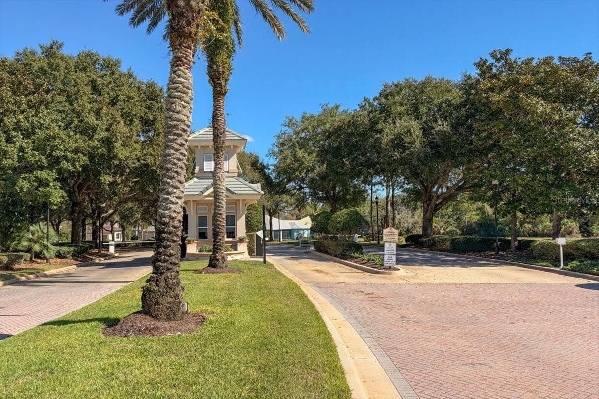 Single Family Residence at 100 EMERALD LAKE DR, PALM COAST, photo 82 of 93