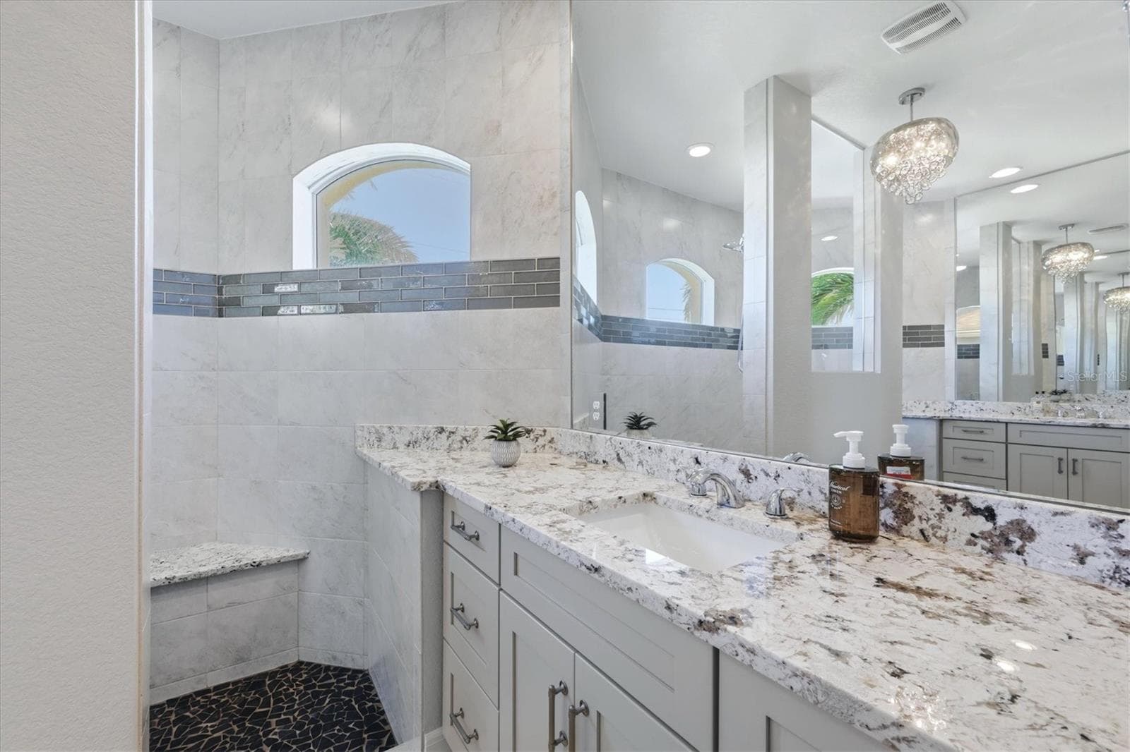 Single Family Residence at 13521 BLAKE DR, PORT CHARLOTTE, photo 20 of 42