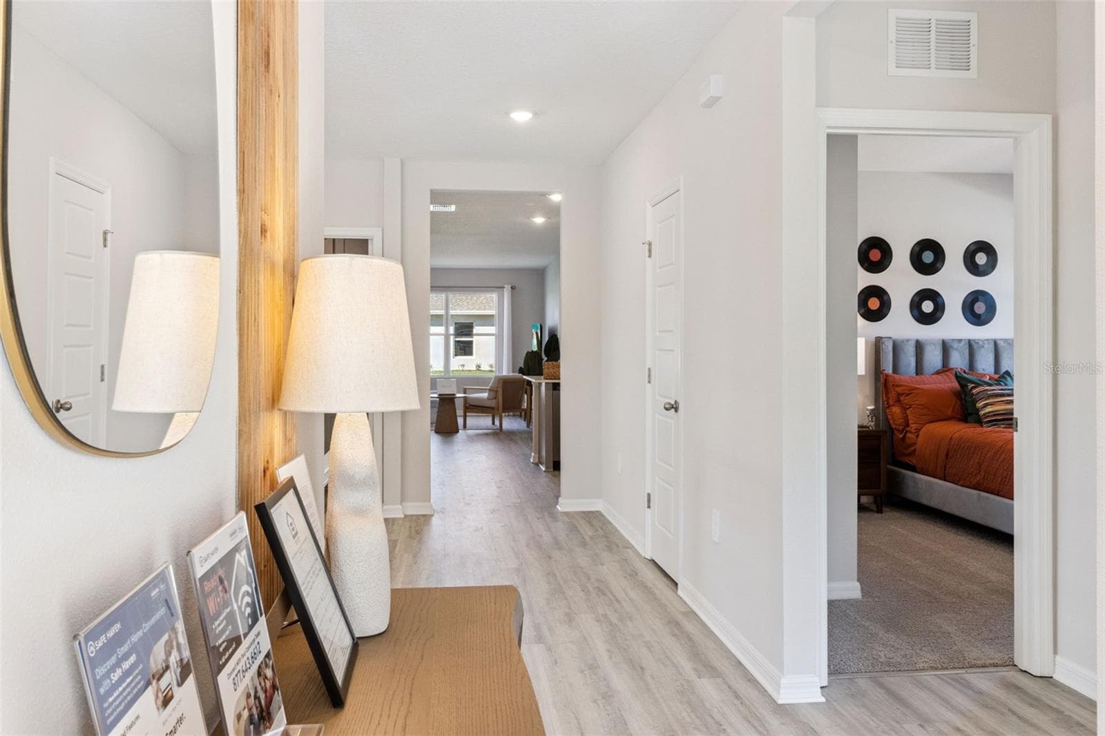 Single Family Residence at 1893 GRANDIOSE DR, LAKE HAMILTON, photo 3 of 30