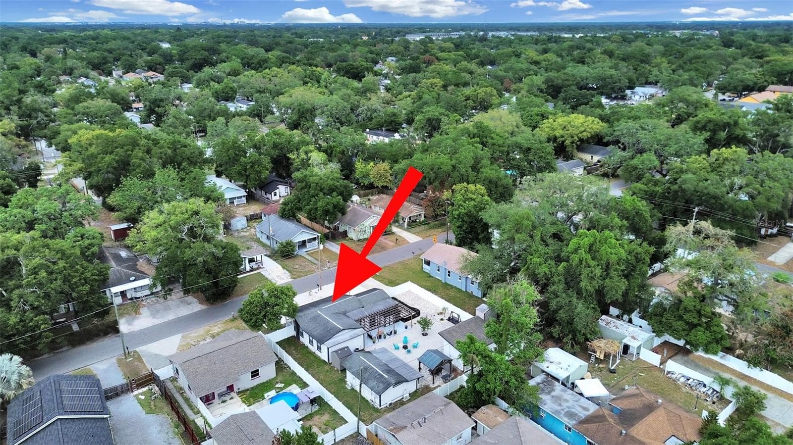 Single Family Residence at 1215 E CURTIS ST, TAMPA, photo 3 of 34