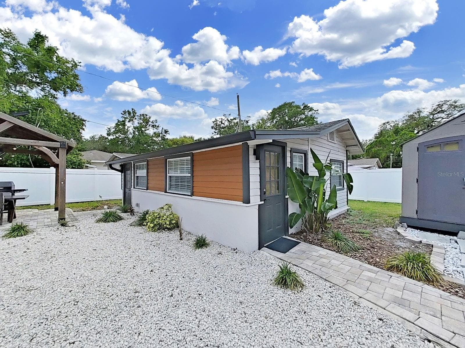 Single Family Residence at 1215 E CURTIS ST, TAMPA, photo 23 of 34
