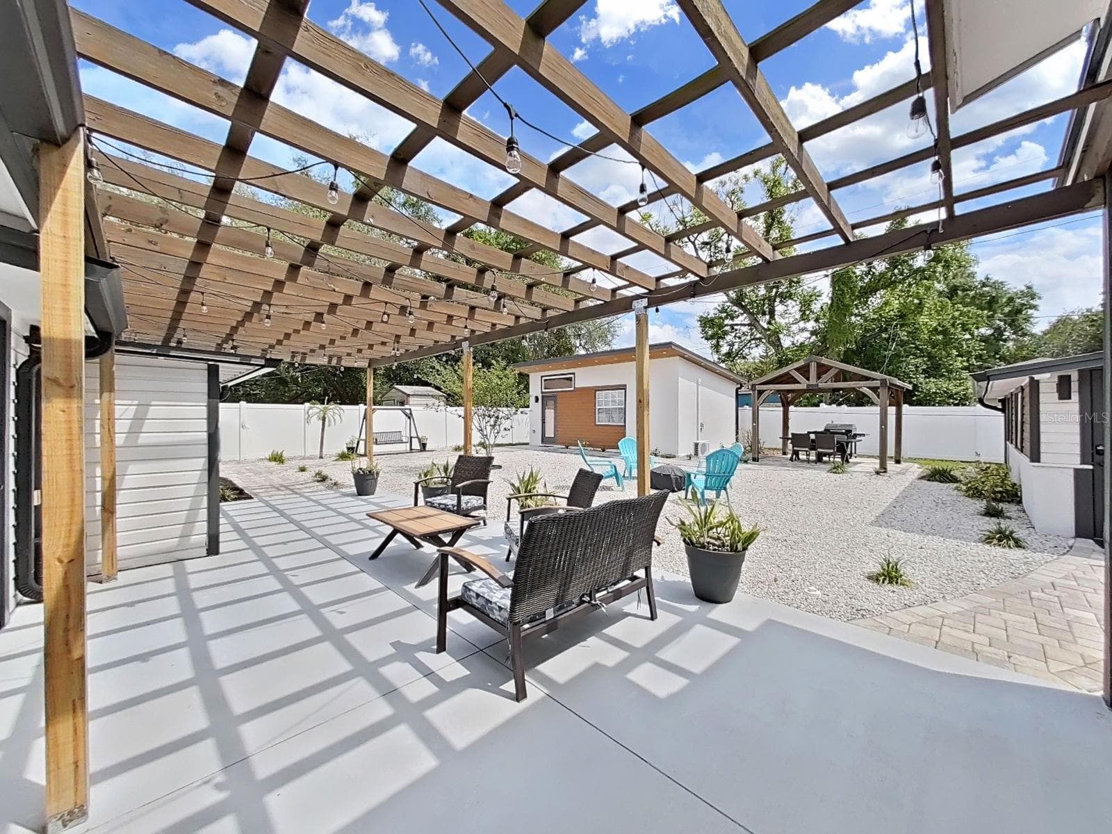 Single Family Residence at 1215 E CURTIS ST, TAMPA, photo 29 of 34