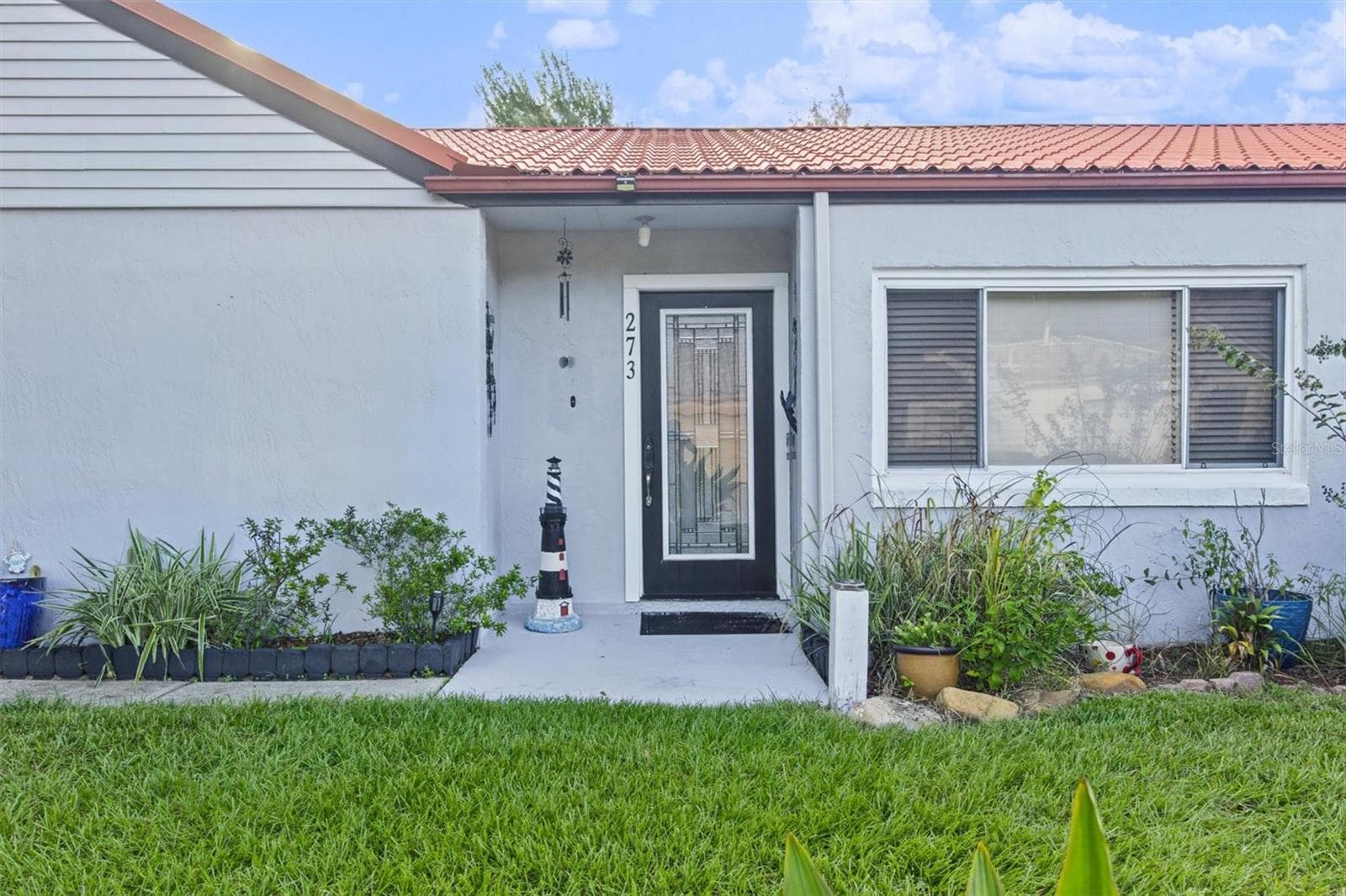 Covered Entrance - 273 MARIPOSA ST, WINTER HAVEN
