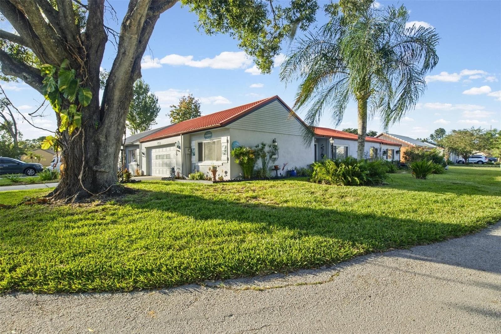 Make this wonderful home yours! - 273 MARIPOSA ST, WINTER HAVEN